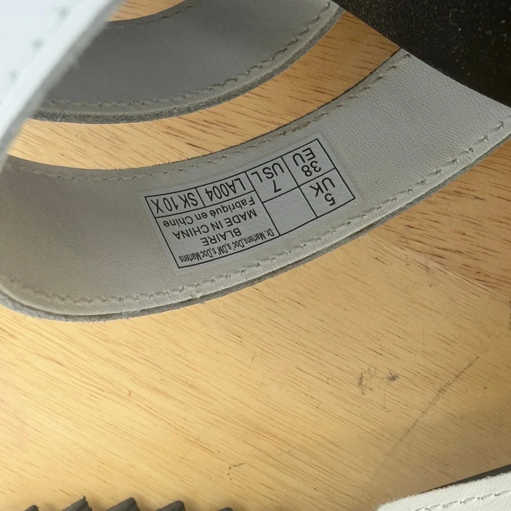 Dr. Martens measurements heel